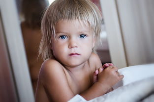 找人代生孩子感冒吐了怎么办 找人代生孩子感冒吐了怎么办